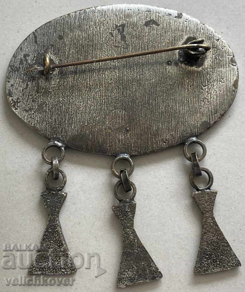 30257 България дамска брошка в етнографски стил 80-те г. с цена 8.00 лв. | € 4.09 30257 България дамска брошка в етнографски стил 80-те г. с цена 8.00 лв. | € 4.09