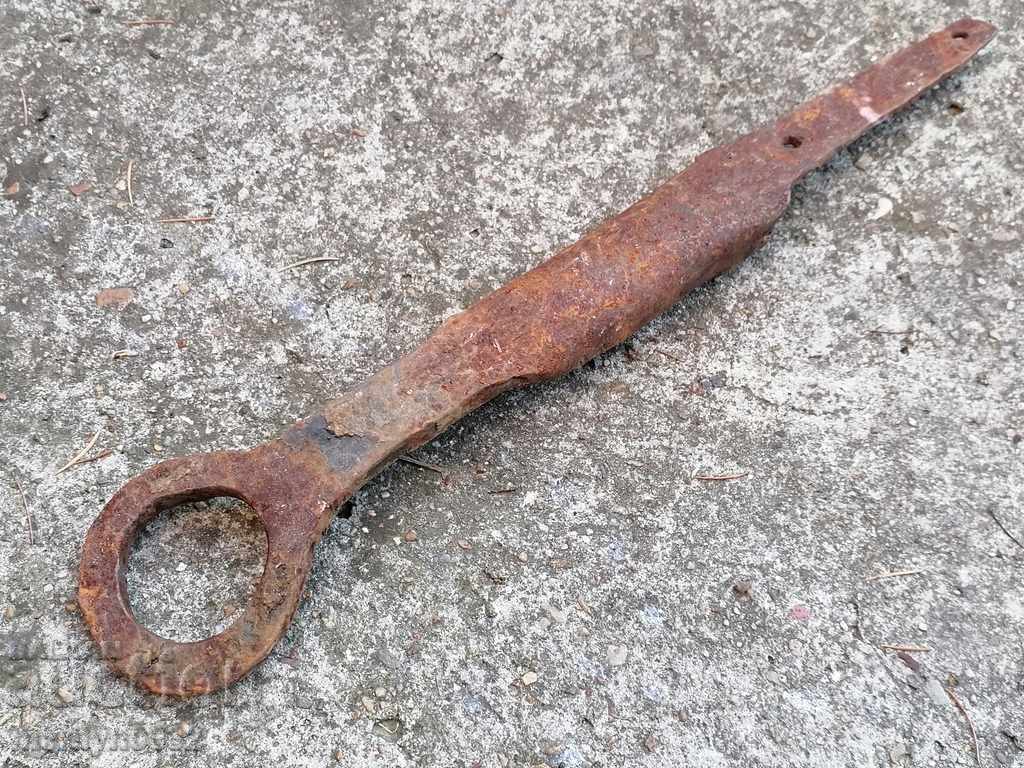 Old metal wrought iron hanger primitive with price 39.00 BGN | € 19.94 Old metal wrought iron hanger primitive with price 39.00 BGN | € 19.94