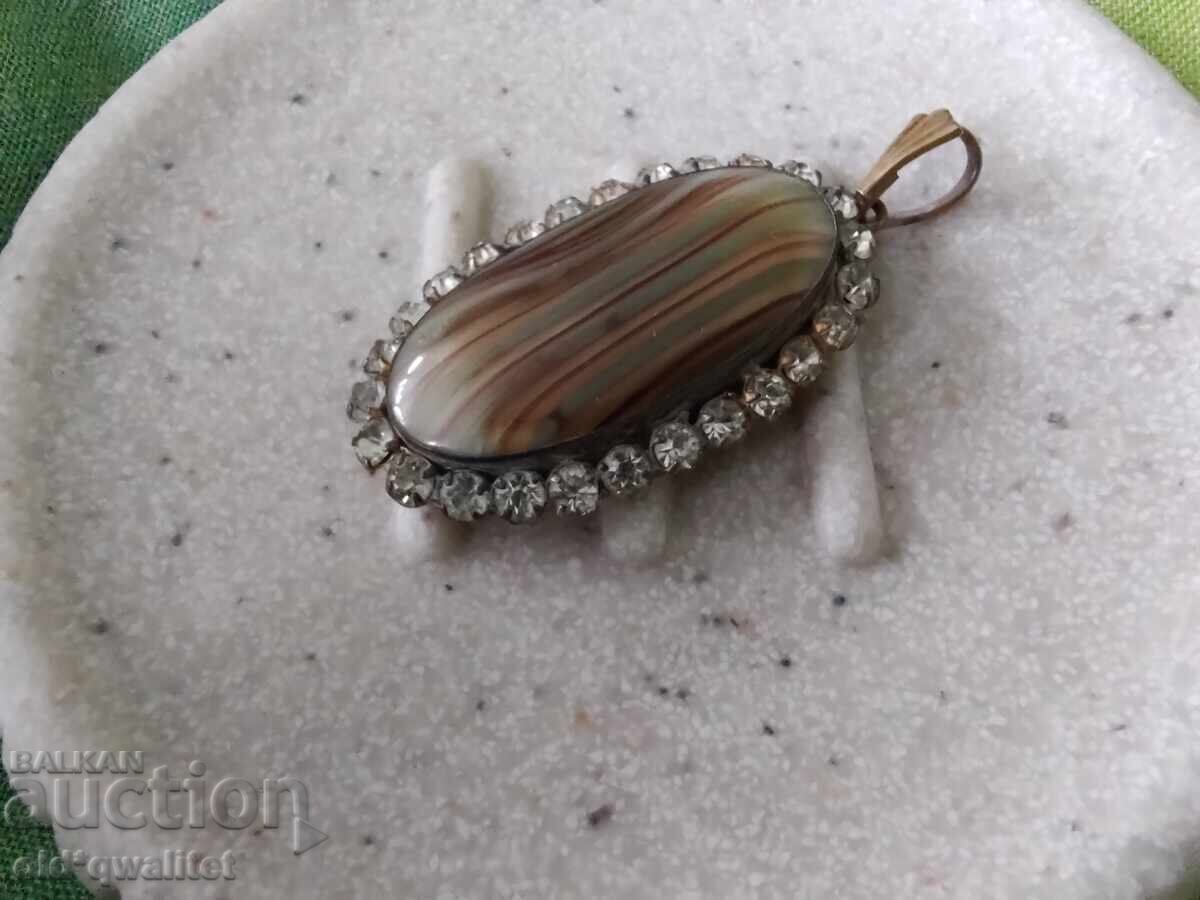 Auction Pendant Medallion Attractive Ornament Auction Pendant Medallion Attractive Ornament