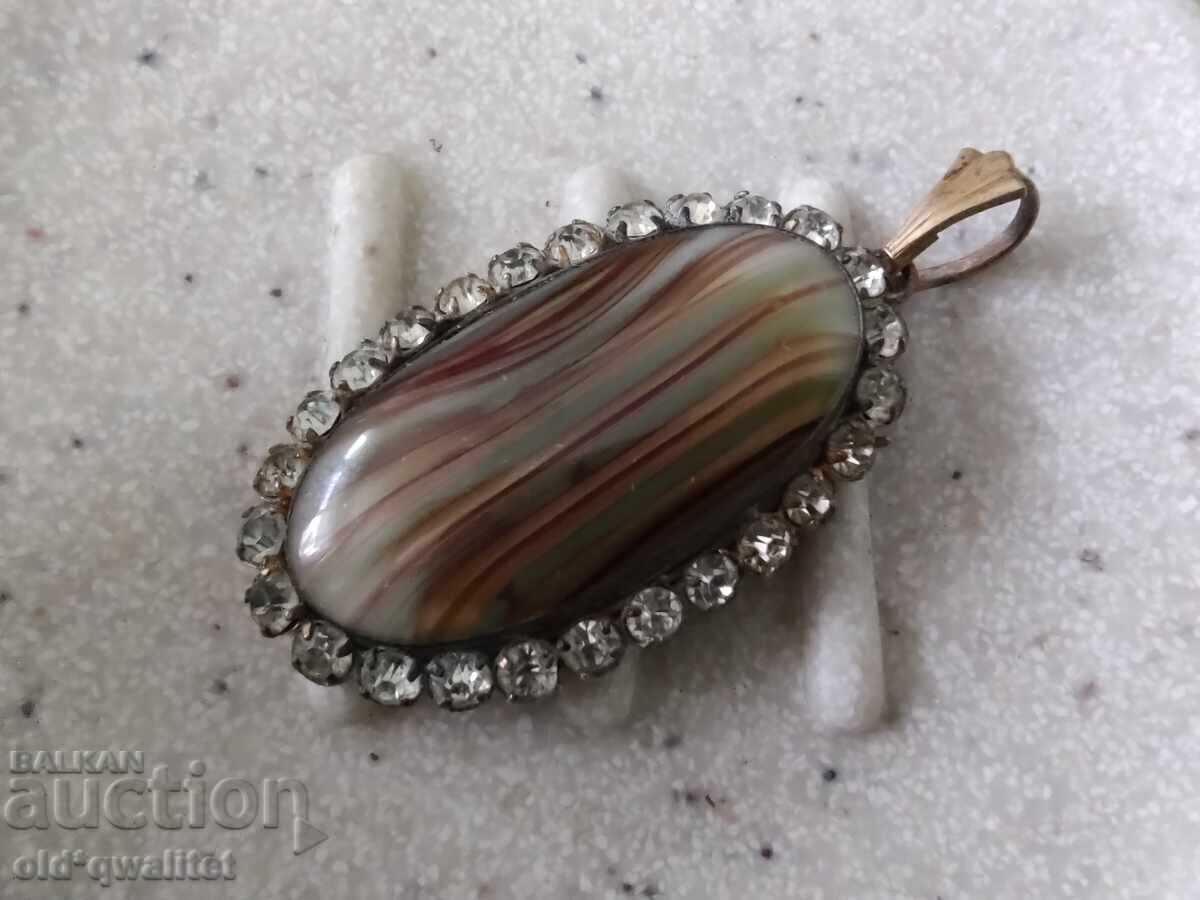 Pendant Medallion Attractive Ornament Pendant Medallion Attractive Ornament