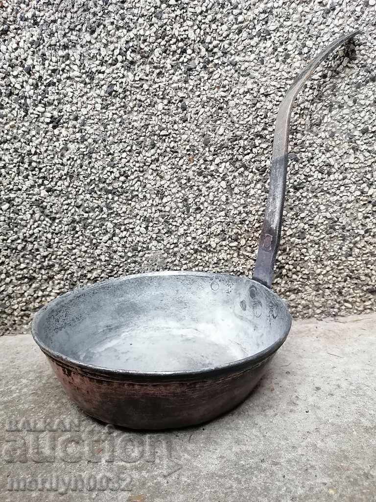 Стар меден тиган, бакър, тава, меден съд с цена € 49.89 | 97.58 лв.