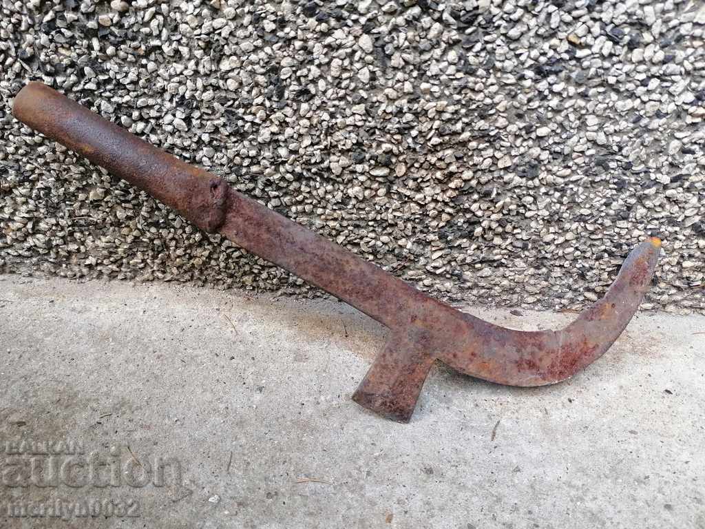 Доставка на Стар ръчнокован косер, ковано желязо Доставка на Стар ръчнокован косер, ковано желязо