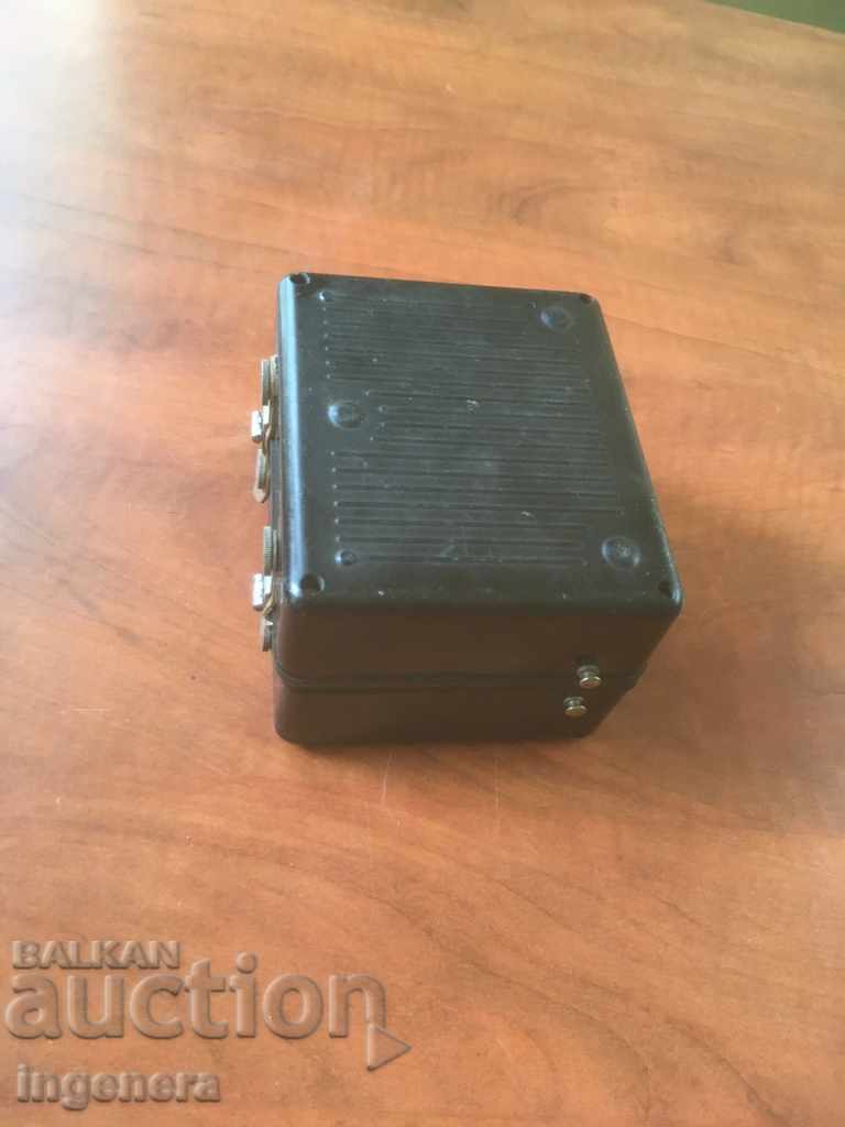 MEASURING MACHINE VERY ROW-1952 - 6 MEASURING MACHINE VERY ROW-1952 - 6