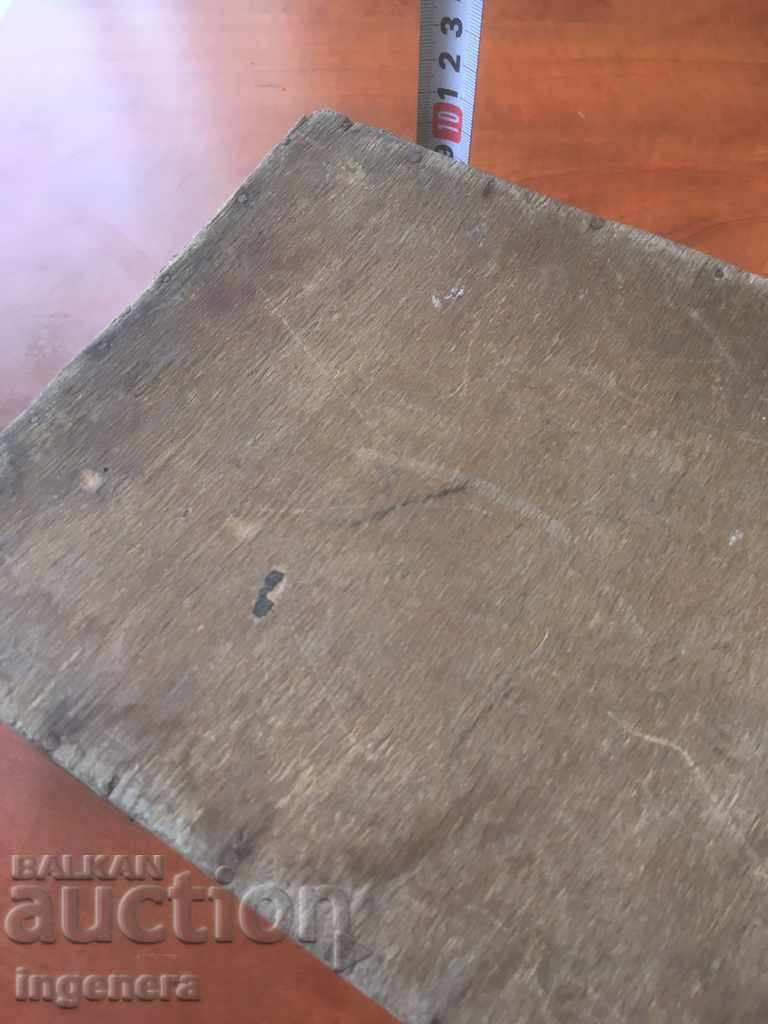 ΚΟΥΤΙ ΠΑΛΙΟ ΞΥΛΙΝΟ ΚΟΥΤΙ ΜΕ ΑΝΤΙΙΚΟ ΜΕΤΑΛΛΙΚΟ ΥΛΙΚΟ - 7 ΚΟΥΤΙ ΠΑΛΙΟ ΞΥΛΙΝΟ ΚΟΥΤΙ ΜΕ ΑΝΤΙΙΚΟ ΜΕΤΑΛΛΙΚΟ ΥΛΙΚΟ - 7