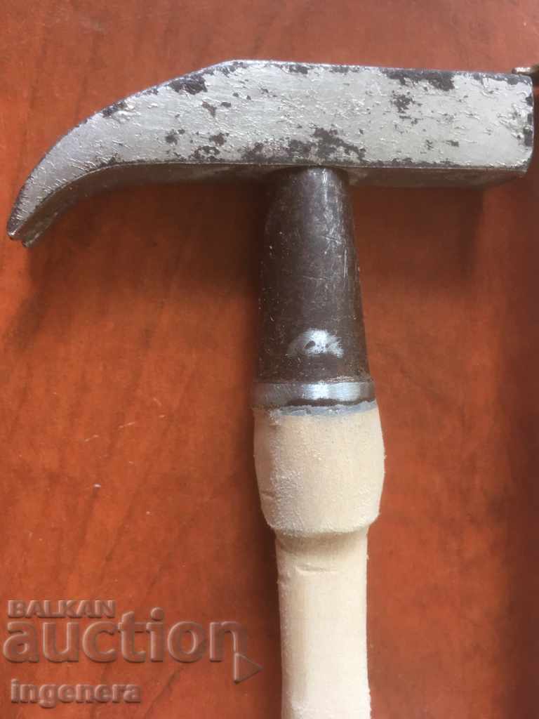 Auction HAMMER HAMMER DISASSEMBLED BY SCREW Auction HAMMER HAMMER DISASSEMBLED BY SCREW