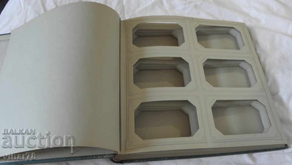 Auction Old photo album Auction Old photo album