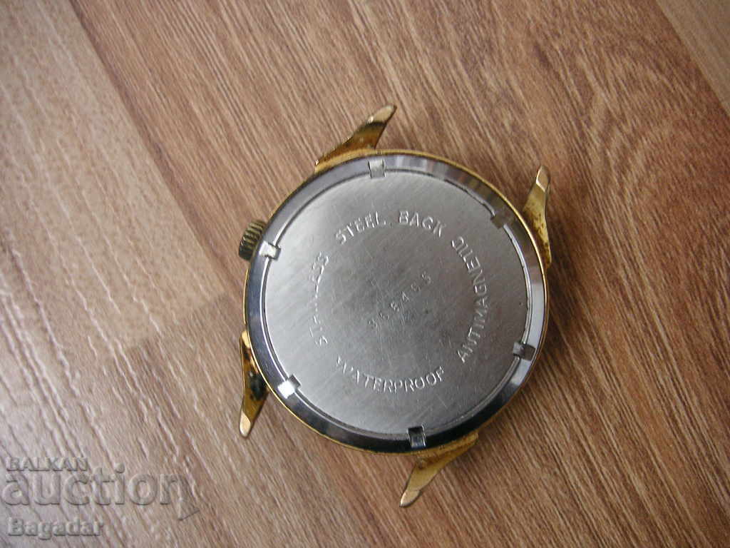 Delivery of Lip clock Delivery of Lip clock