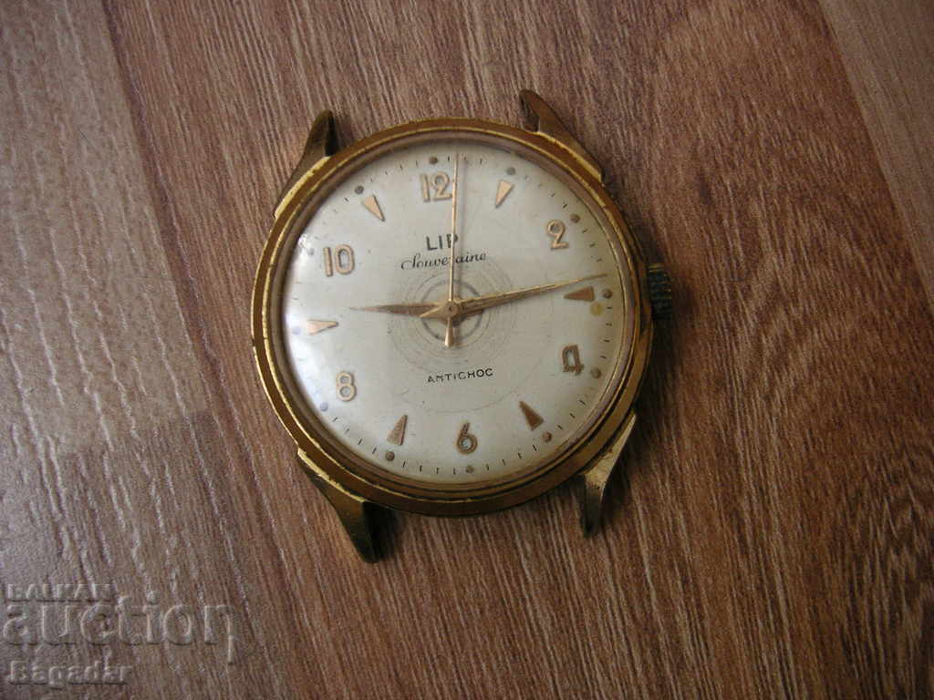 Lip clock - 5 Lip clock - 5