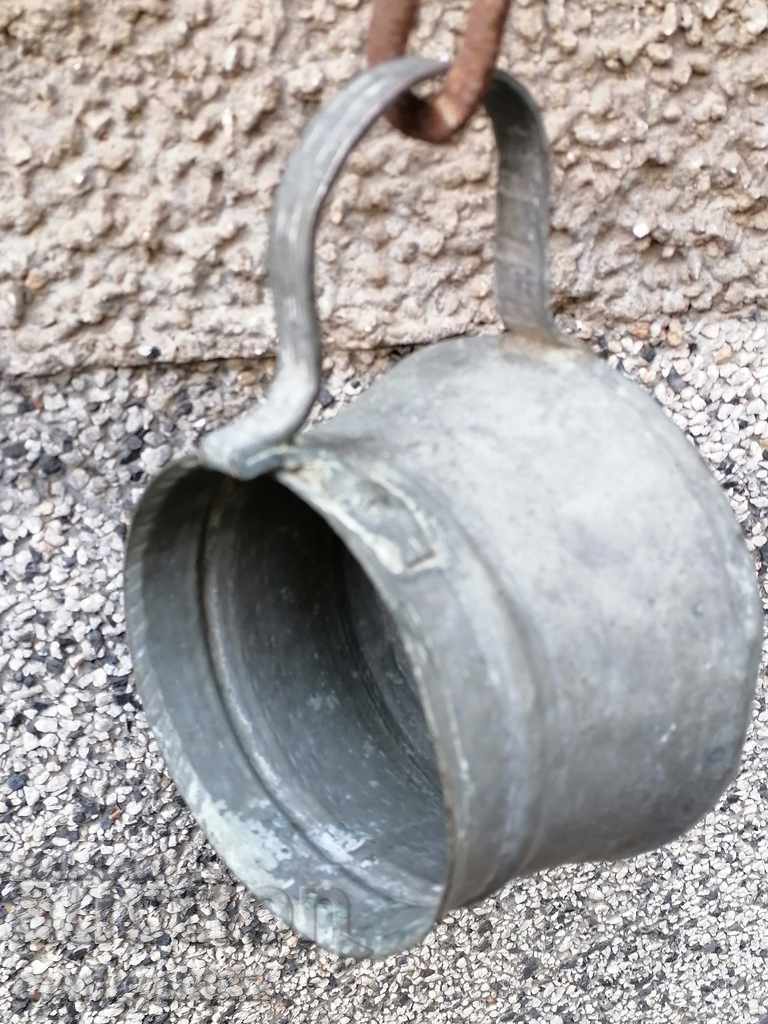 Auction Old, tinned bowl, pot, copper, kettle, small kettle Auction Old, tinned bowl, pot, copper, kettle, small kettle