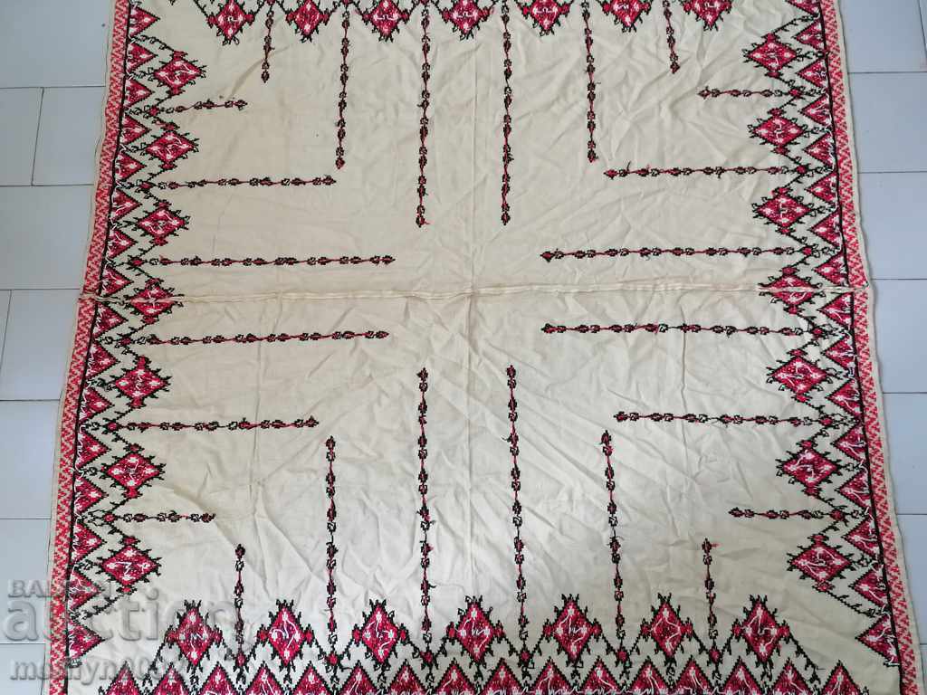 Old embroidered square 1.4 / 1.4 m tablecloth Bulgarian embroidery - 6 Old embroidered square 1.4 / 1.4 m tablecloth Bulgarian embroidery - 6