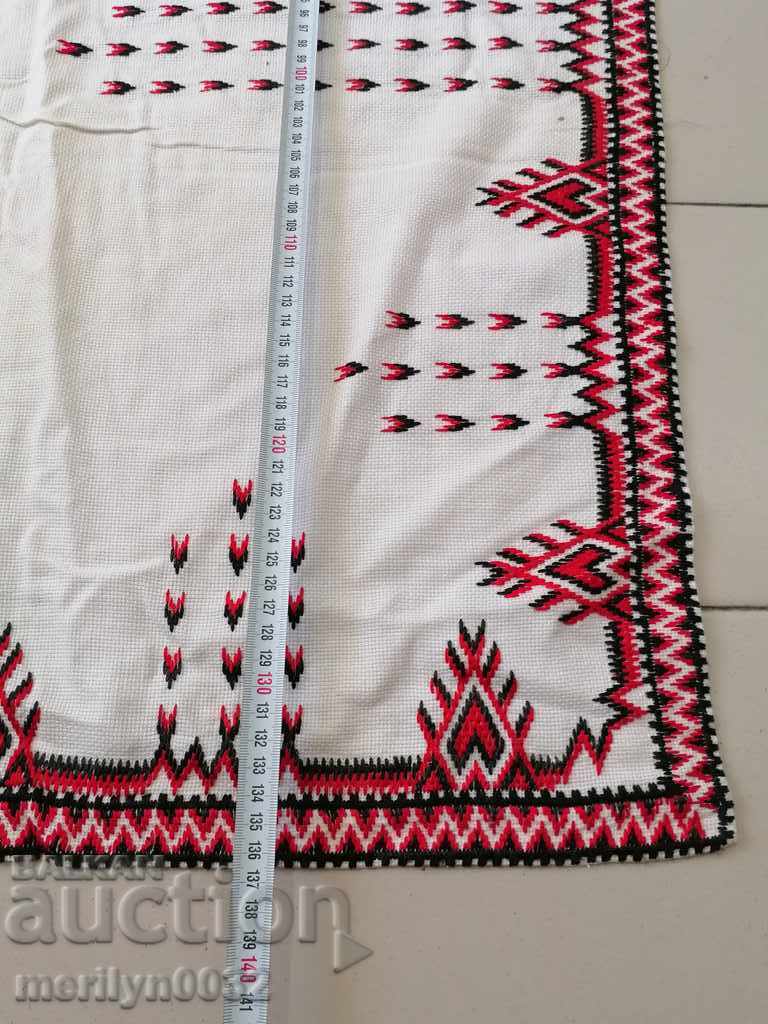Delivery of Old embroidered square 1.38 / 1.38 m tablecloth Bulgarian embroidery Delivery of Old embroidered square 1.38 / 1.38 m tablecloth Bulgarian embroidery