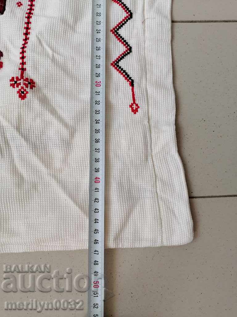 Delivery of Old woven embroidered embroidered pillowcase for costume pillow Delivery of Old woven embroidered embroidered pillowcase for costume pillow