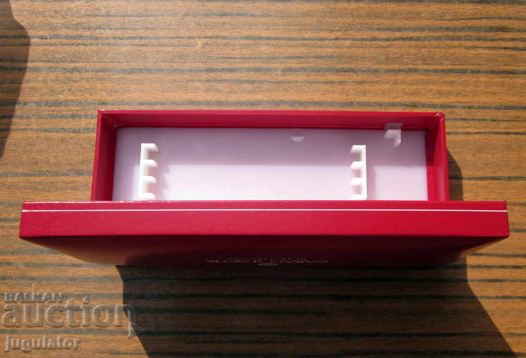 Delivery of old box pen box pencil pencil Caran d'Ache Delivery of old box pen box pencil pencil Caran d'Ache