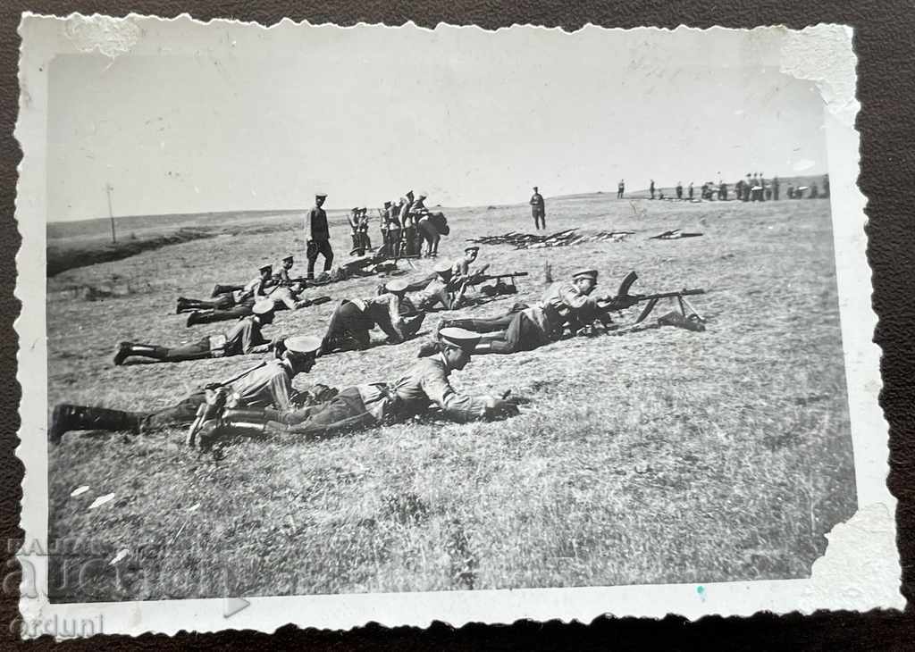 1726 Kingdom of Bulgaria shooting light machine guns Camp 1938