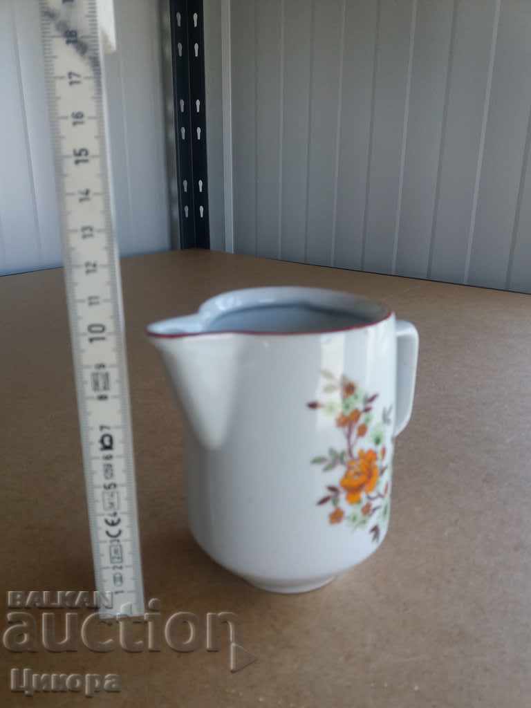 PORCELAIN LATIER with price 30.00 BGN | € 15.34 PORCELAIN LATIER with price 30.00 BGN | € 15.34