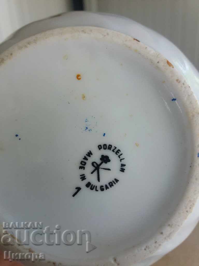 Auction  PORCELAIN CHAIN