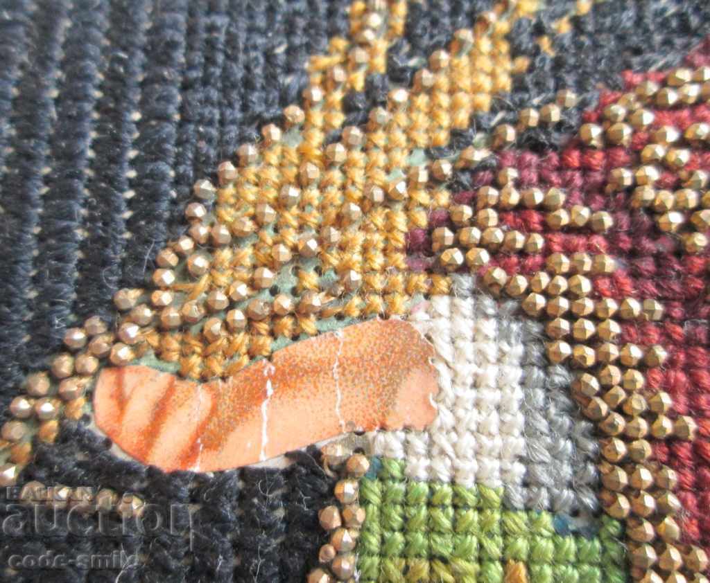 Παράδοση Κέντημα χειροποίητου ταπισερί εικονιδίων του 19ου αιώνα και χρυσές χάντρες Παράδοση Κέντημα χειροποίητου ταπισερί εικονιδίων του 19ου αιώνα και χρυσές χάντρες