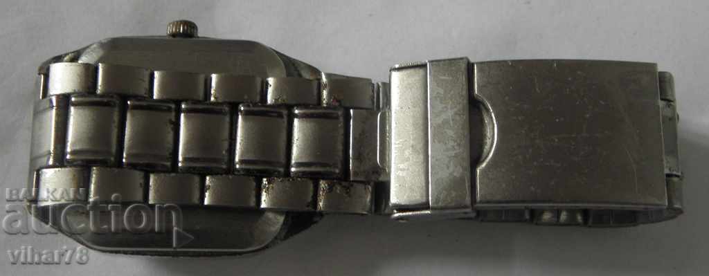 Delivery of MEN'S CLOTHING CHRISTMAS Delivery of MEN'S CLOTHING CHRISTMAS