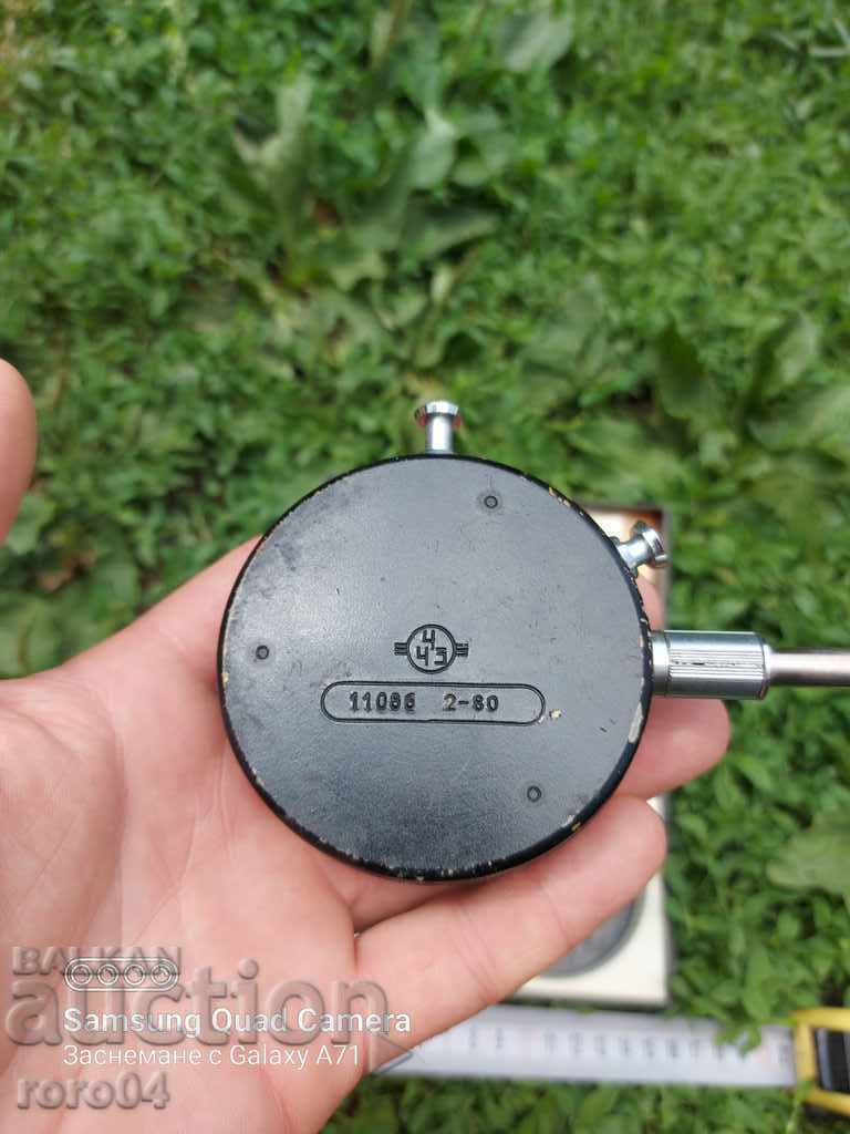 Auction  TACHOMETER TC - 10 R
