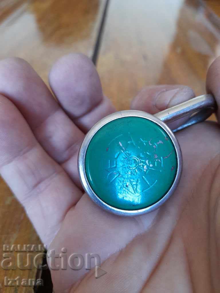 Delivery of Old Padlock Delta Delivery of Old Padlock Delta