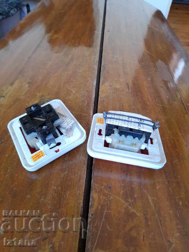 Auction Old power switch Auction Old power switch