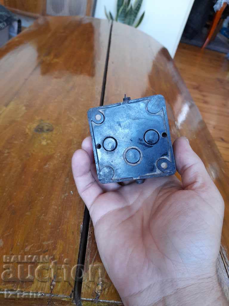 Old power switch - 5 Old power switch - 5