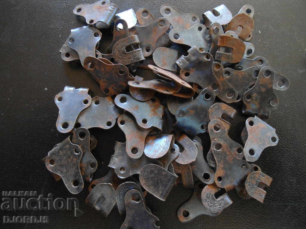 Lot of metal buttons, fasteners, 54 pieces with price 12.00 BGN | € 6.14 Lot of metal buttons, fasteners, 54 pieces with price 12.00 BGN | € 6.14