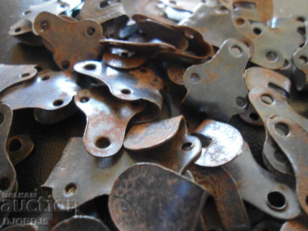 Auction Lot of metal buttons, fasteners, 54 pieces Auction Lot of metal buttons, fasteners, 54 pieces