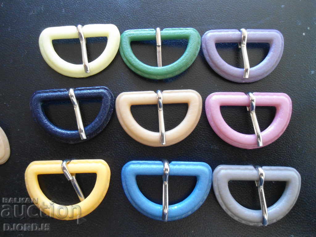 Auction Lot of buckles, 55 pieces Auction Lot of buckles, 55 pieces