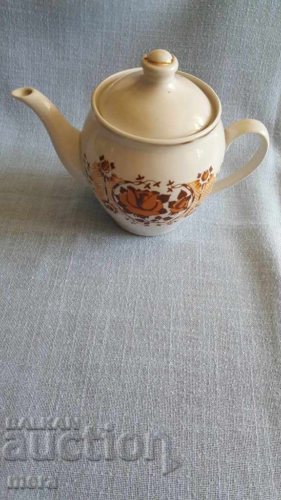 Porcelain Teapot with price 22.00 BGN | € 11.25 Porcelain Teapot with price 22.00 BGN | € 11.25