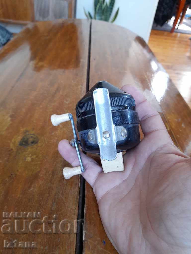 Licitație Vechea rolă de pescuit