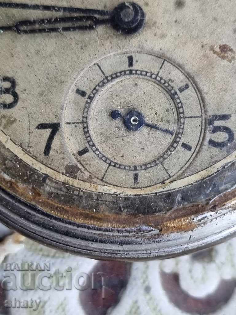 Доставка на Стар часовник. Оригинал Доставка на Стар часовник. Оригинал