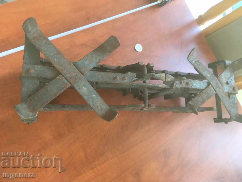 Auction  SCALE ANTIQUE SASHO KOFARDJIEV-BULGARIA