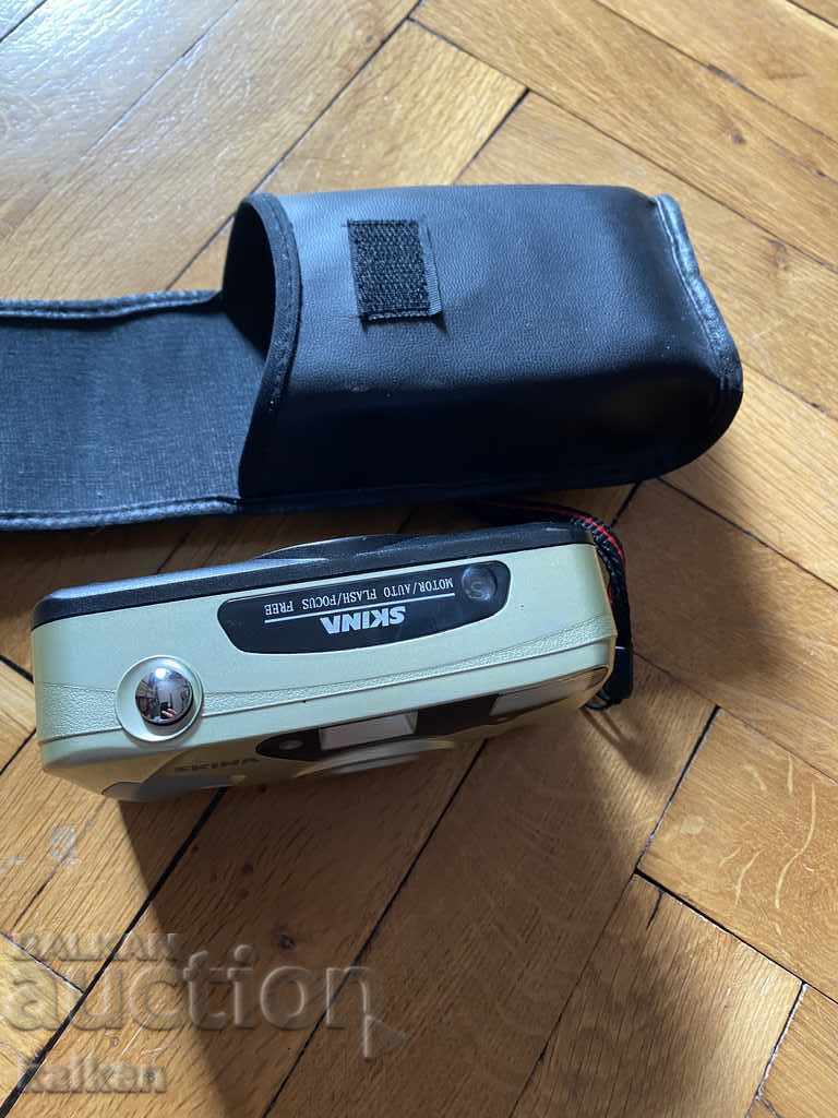 Analog camera with price 10.00 BGN | € 5.11