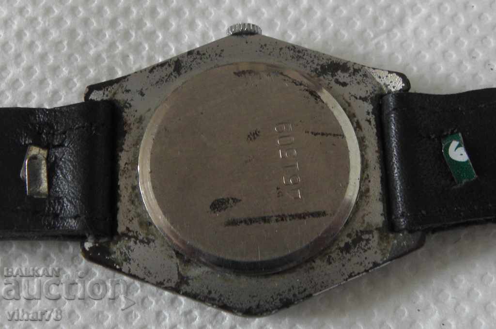 RARE MEN'S WATCH SLAVA-SLAVA-QUARTZ - 5 RARE MEN'S WATCH SLAVA-SLAVA-QUARTZ - 5