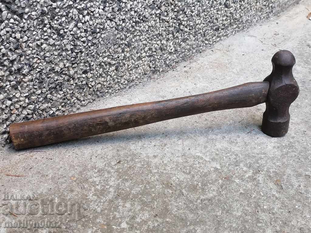 Old profile hammer tool with price 59.00 BGN | € 30.17 Old profile hammer tool with price 59.00 BGN | € 30.17