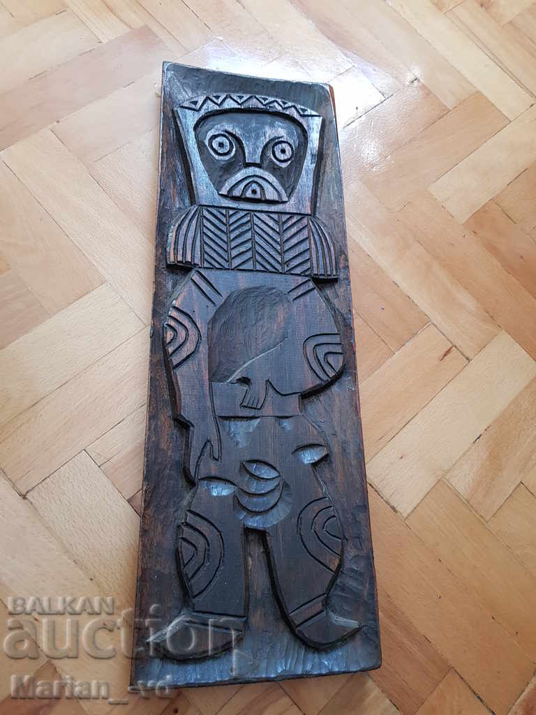 Old folklore woodcarving with price 60.00 BGN | € 30.68 Old folklore woodcarving with price 60.00 BGN | € 30.68