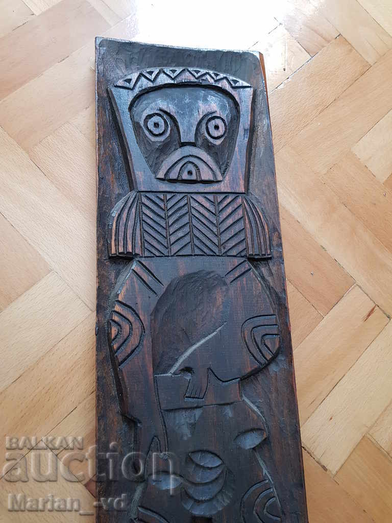 Delivery of Old folklore woodcarving Delivery of Old folklore woodcarving