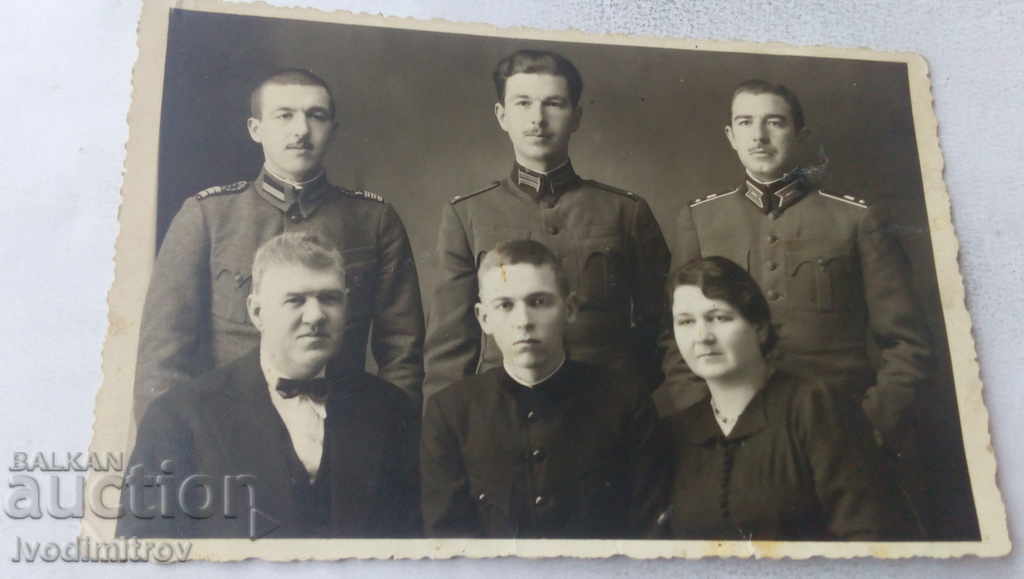 Снимка Враца Офицери и цивилни лица 1940