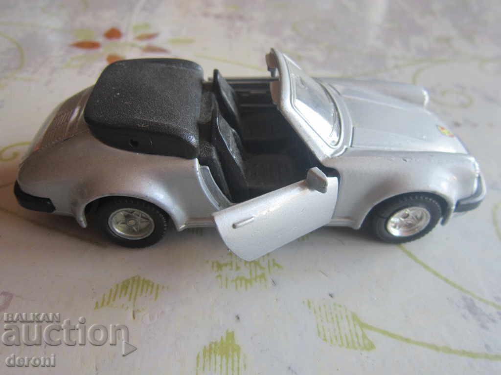 Cărucior uimitor Porche 911 SC - 6