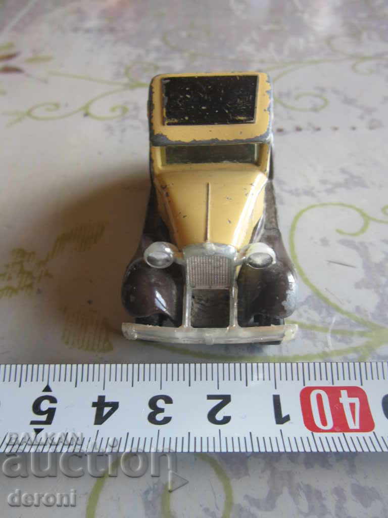 Cărucior uimitor Ford cu preț 10.00 BGN | € 5.11