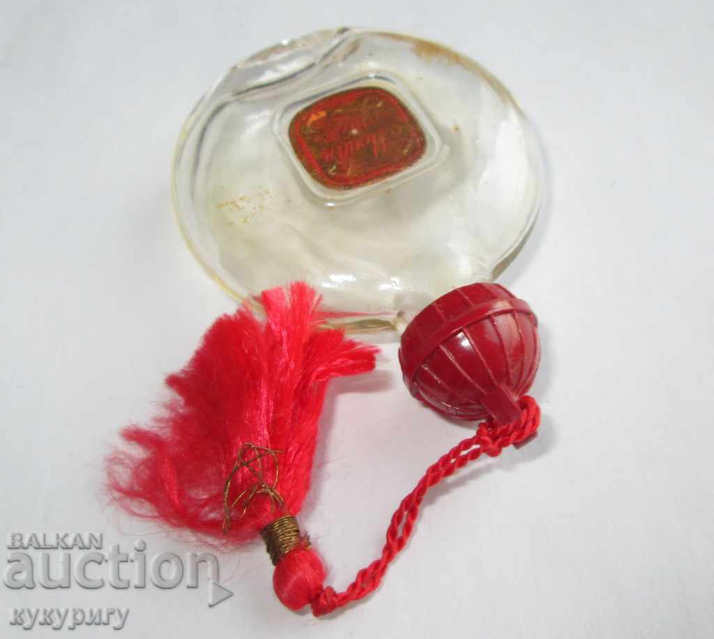 Old French bottle of Moulin Rouge perfume bottle - 5 Old French bottle of Moulin Rouge perfume bottle - 5