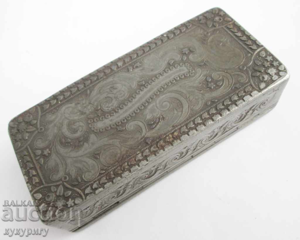 Cutie veche pentru snuff sau pastile cu ornamente - 5 Cutie veche pentru snuff sau pastile cu ornamente - 5