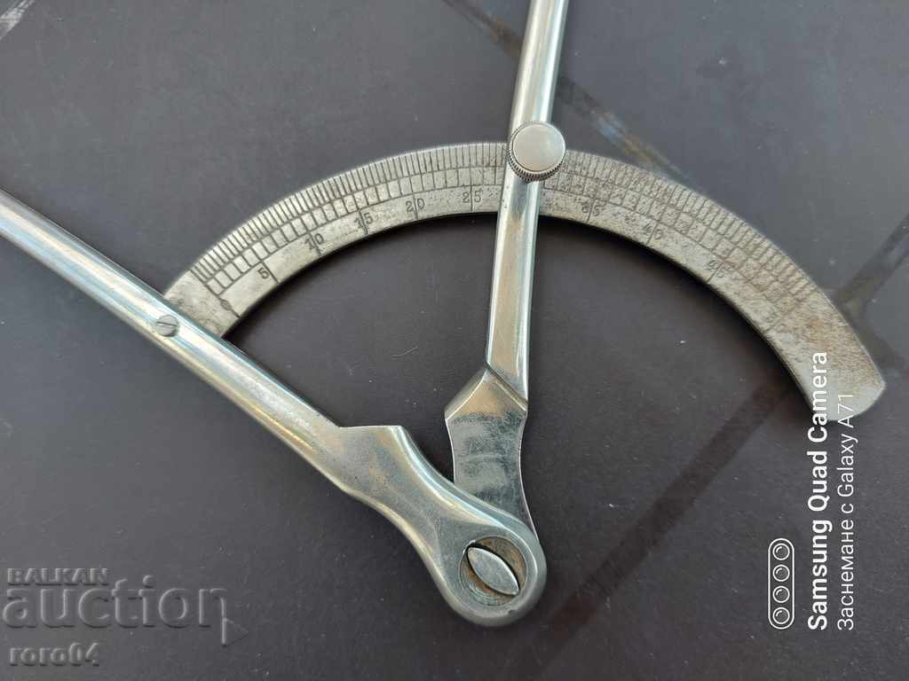 Delivery of Pelvimetry - AESCULAP LEKOP - WW II