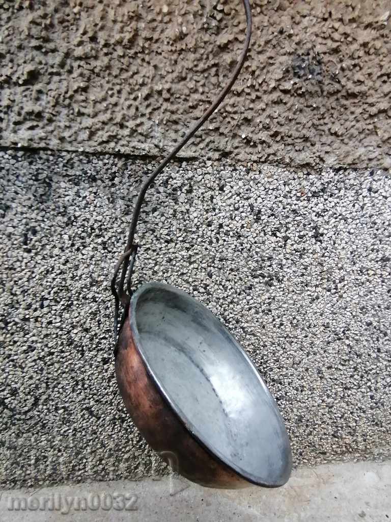 Old copper pan, copper, tray, copper vessel Old copper pan, copper, tray, copper vessel