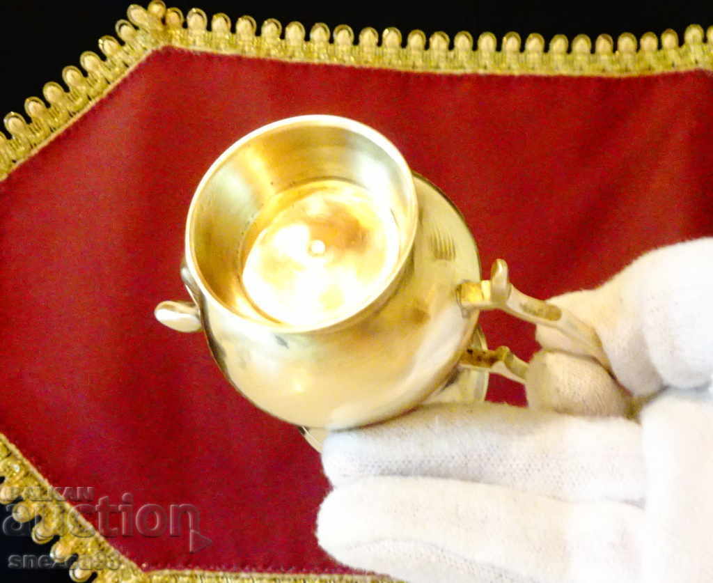 Bronze jug, latiera, engraved. - 5 Bronze jug, latiera, engraved. - 5