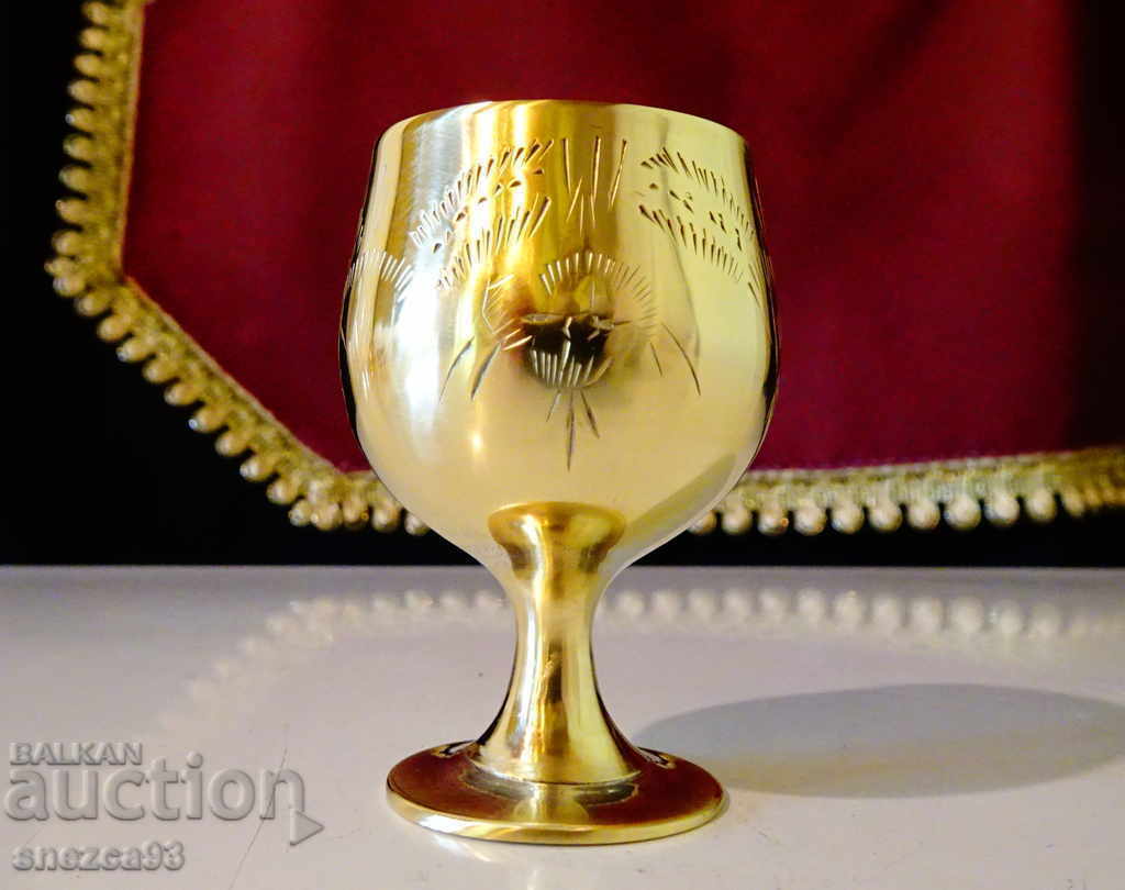 English bronze cup, shot 55 ml. with price 16.00 BGN | € 8.18 English bronze cup, shot 55 ml. with price 16.00 BGN | € 8.18