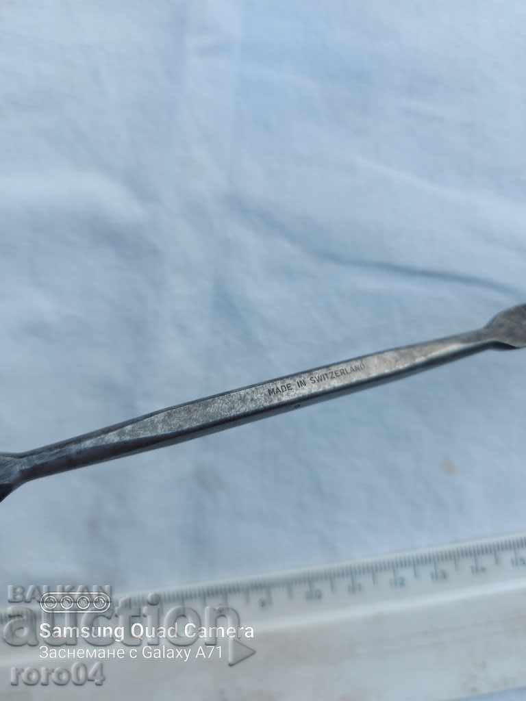 Παράδοση SAW - GROBET + SWISS VALLORBE - WW II