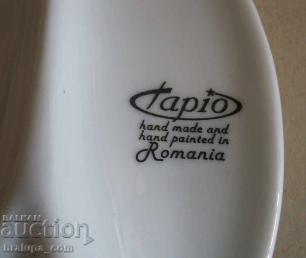 Auction  Porcelain Plaque International Folklore Festival Romania