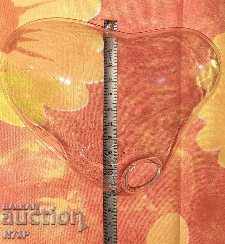 ПРЕСПАПИЕ. THIN GLASS. HANDMADE. with price 6.00 BGN | € 3.07 ПРЕСПАПИЕ. THIN GLASS. HANDMADE. with price 6.00 BGN | € 3.07